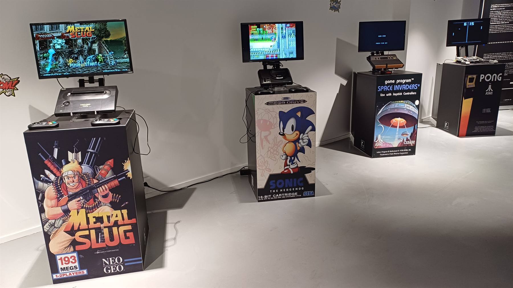 Stations de jeu consoles rétro installées par Reset XP